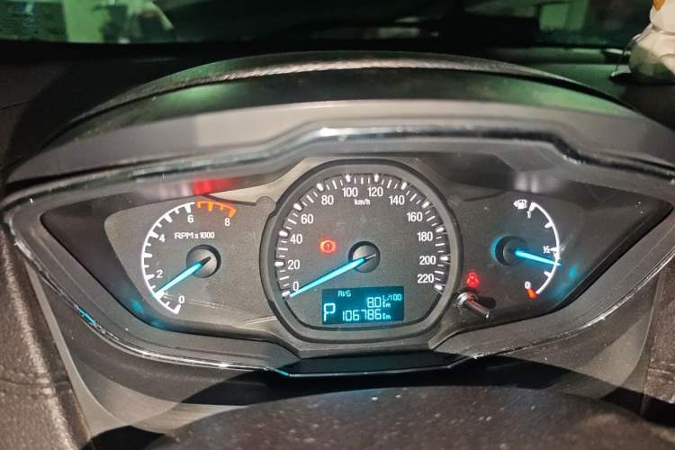 Used Ford Escort 2015 1.5L Automatic Fashion Model Instrument Cluster