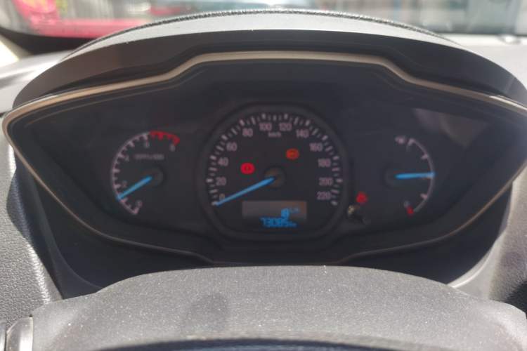 Used Ford Escort 2015 1.5L Manual Comfort Model Instrument Cluster