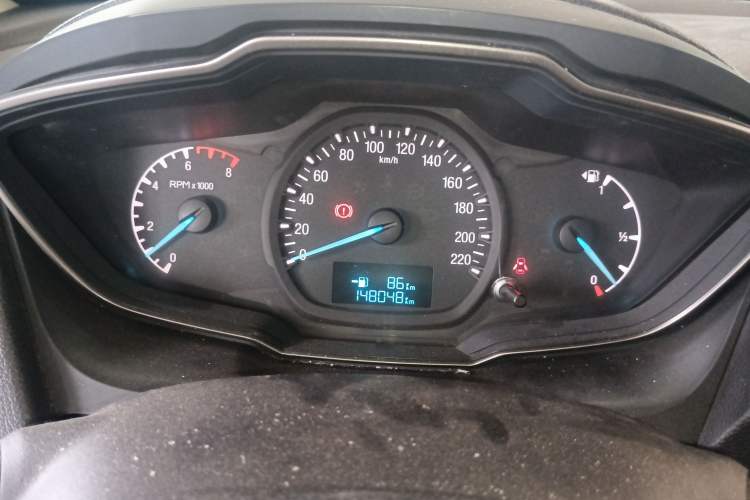 Used Ford Escort 2015 1.5L Manual Comfort Model Instrument Cluster