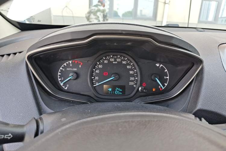 Used Ford Escort 2015 1.5L Manual Comfort Model Instrument Cluster