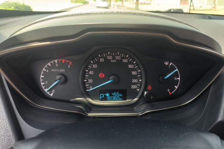 Used Ford Escort 2015 1.5L Automatic Comfort Edition Instrument Cluster