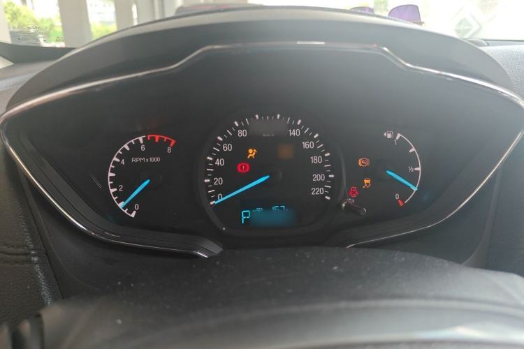 Used Ford Escort 2015 1.5L Automatic Fashion Model Instrument Cluster