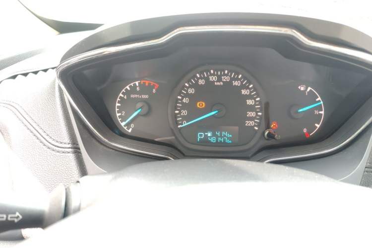 Used Ford Escort 2015 1.5L Automatic Fashion Model Instrument Cluster