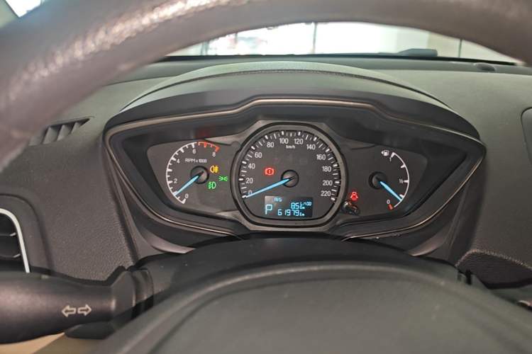 Used Ford Escort 2015 1.5L Automatic Comfort Edition Instrument Cluster