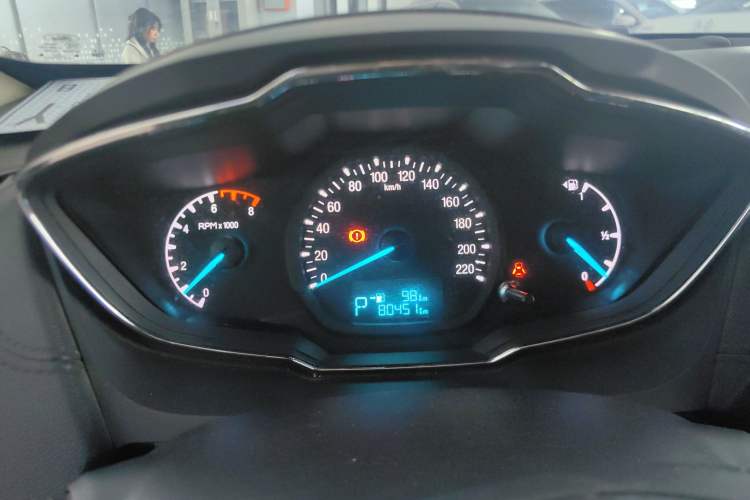 Used Ford Escort 2015 1.5L Automatic Fashion Model Instrument Cluster