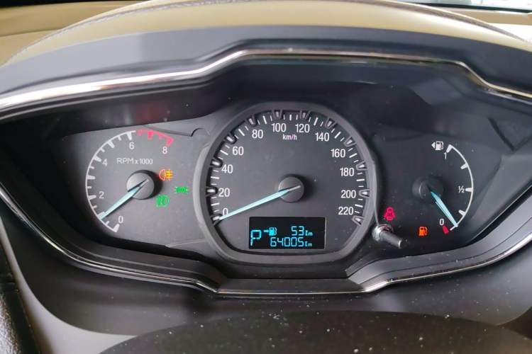 Used Ford Escort 2015 1.5L Automatic Fashion Model Instrument Cluster