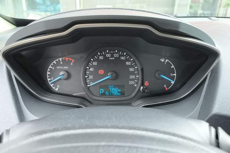Used Ford Escort 2015 1.5L Automatic Comfort Edition Instrument Cluster
