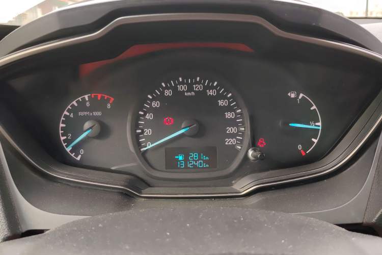 Used Ford Escort 2015 1.5L Manual Comfort Model Instrument Cluster