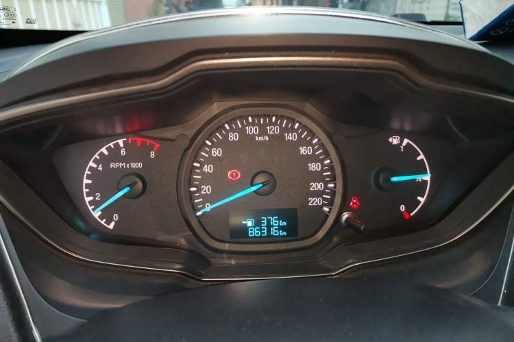 Used Ford Escort 2015 1.5L Manual Comfort Model Instrument Cluster