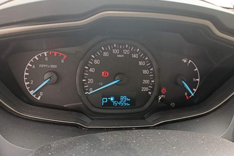 Used Ford Escort 2015 1.5L Automatic Comfort Edition Instrument Cluster