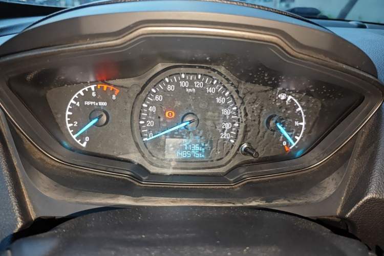 Used Ford Escort 2015 1.5L Manual Comfort Model Instrument Cluster