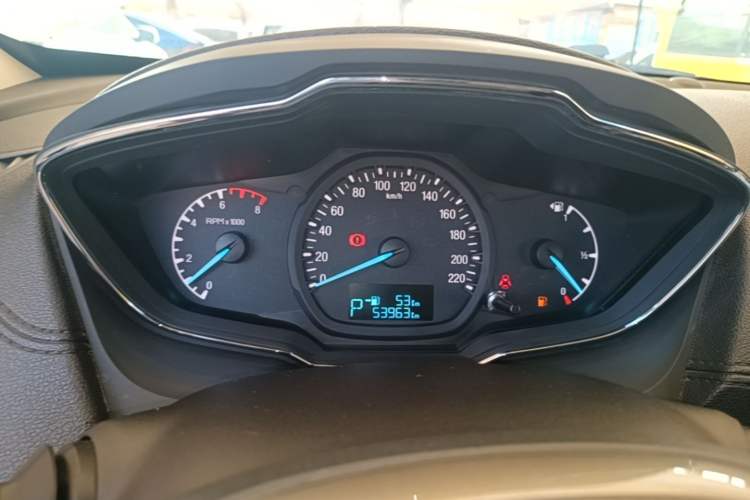 Used Ford Escort 2015 1.5L Automatic Fashion Model Instrument Cluster