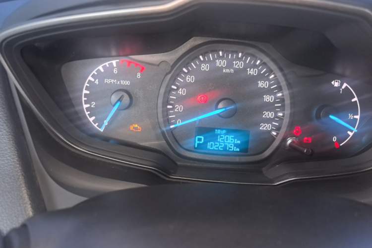 Used Ford Escort 2015 1.5L Automatic Comfort Edition Instrument Cluster