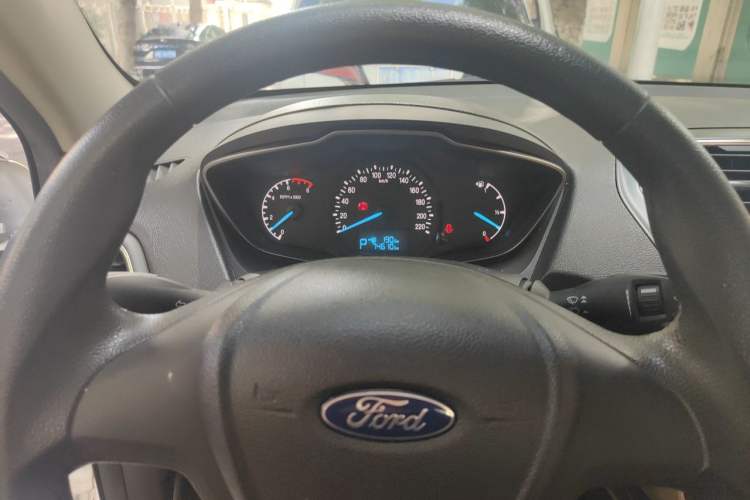 Used Ford Escort 2015 1.5L Automatic Comfort Edition Instrument Cluster
