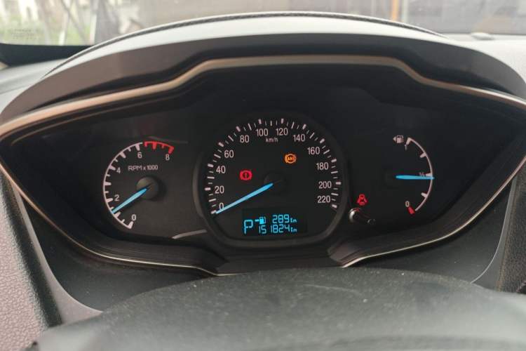 Used Ford Escort 2015 1.5L Automatic Comfort Edition Instrument Cluster