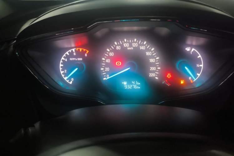 Used Ford Escort 2015 1.5L Manual Fashion Edition Instrument Cluster