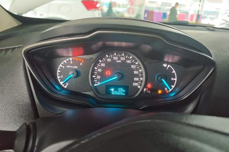 Used Ford Escort 2015 1.5L Manual Comfort Model Instrument Cluster