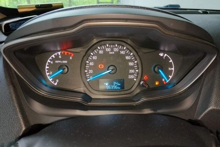 Used Ford Escort 2015 1.5L Manual Comfort Model Instrument Cluster
