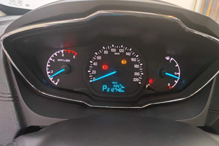 Used Ford Escort 2015 1.5L Automatic Fashion Model Instrument Cluster