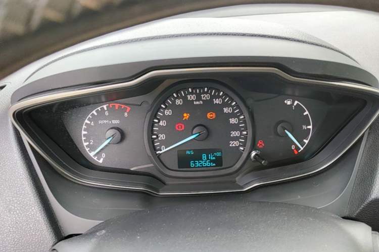 Used Ford Escort 2015 1.5L Manual Comfort Model Instrument Cluster