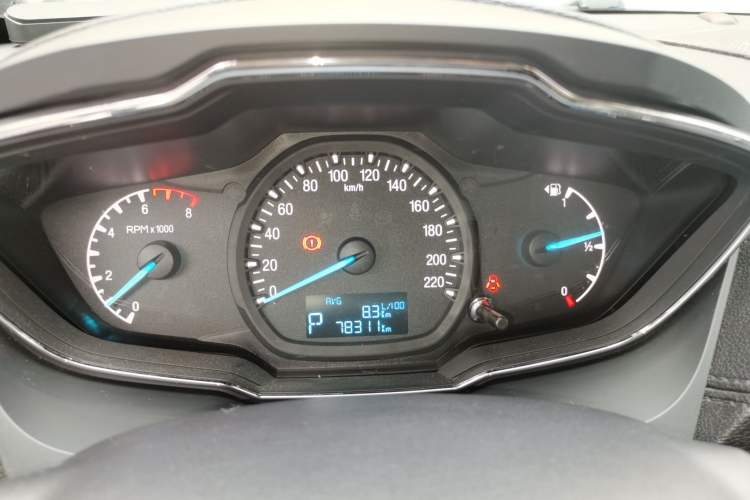 Used Ford Escort 2015 1.5L Automatic Fashion Model Instrument Cluster