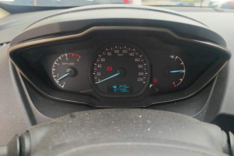 Used Ford Escort 2015 1.5L Manual Comfort Model Instrument Cluster