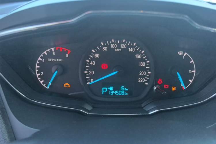 Used Ford Escort 2015 1.5L Automatic Fashion Model Instrument Cluster