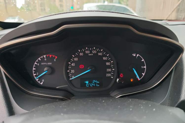 Used Ford Escort 2015 1.5L Manual Comfort Model Instrument Cluster