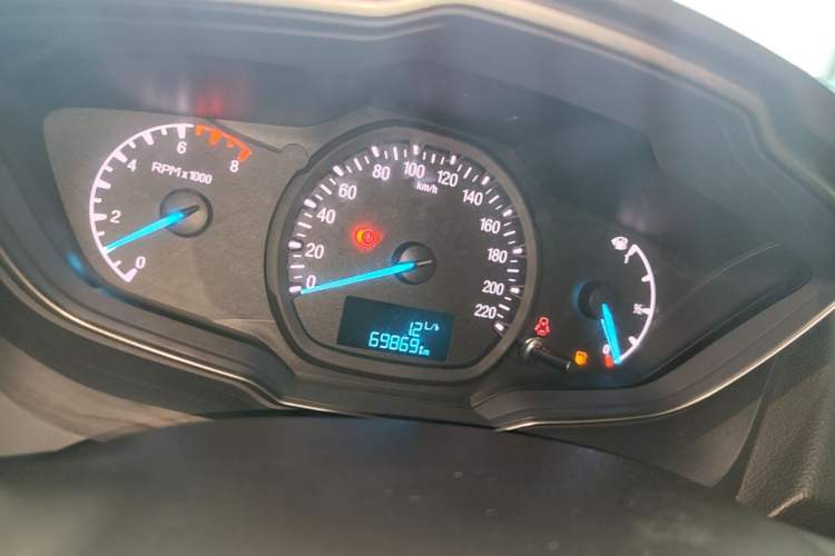 Used Ford Escort 2015 1.5L Manual Comfort Model Instrument Cluster