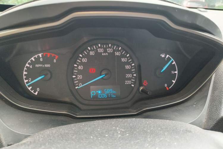 Used Ford Escort 2015 1.5L Automatic Comfort Edition Instrument Cluster