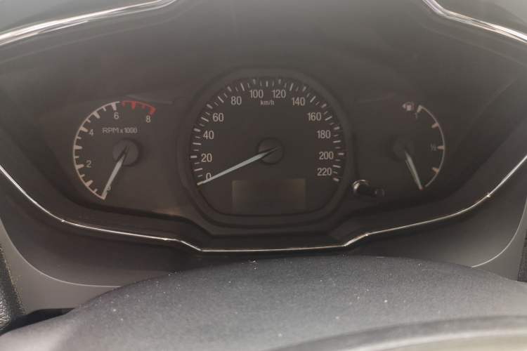 Used Ford Escort 2015 1.5L Automatic Comfort Edition Instrument Cluster