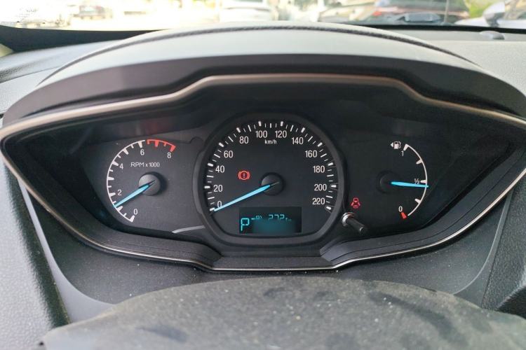 Used Ford Escort 2015 1.5L Automatic Comfort Edition Instrument Cluster