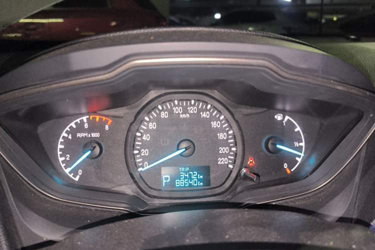 Used Ford Escort 2015 1.5L Automatic Comfort Edition Instrument Cluster
