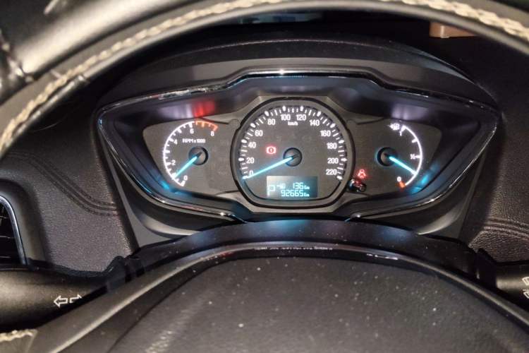 Used Ford Escort 2015 1.5L Automatic Fashion Model Instrument Cluster