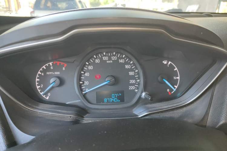 Used Ford Escort 2015 1.5L Manual Comfort Model Instrument Cluster