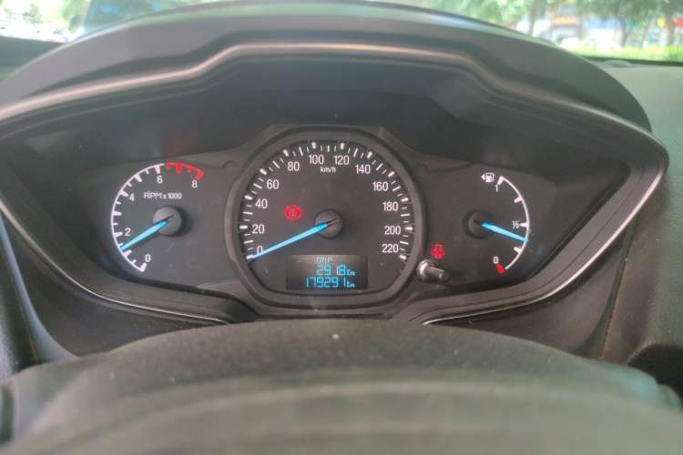 Used Ford Escort 2015 1.5L Manual Comfort Model Instrument Cluster