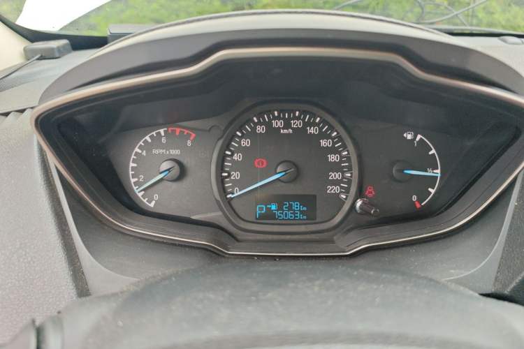 Used Ford Escort 2015 1.5L Automatic Comfort Edition Instrument Cluster