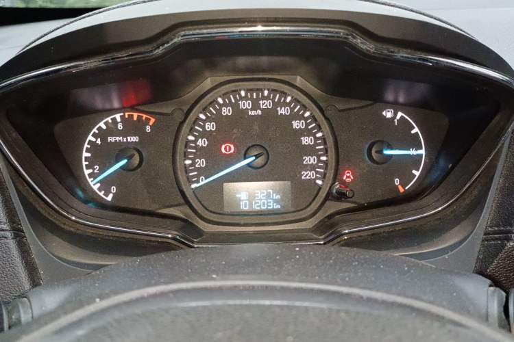 Used Ford Escort 2015 1.5L Manual Fashion Edition Instrument Cluster