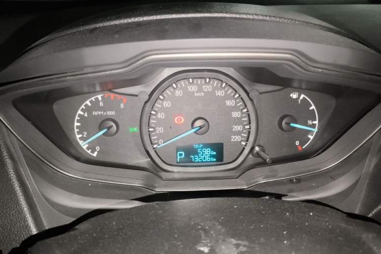 Used Ford Escort 2015 1.5L Automatic Comfort Edition Instrument Cluster