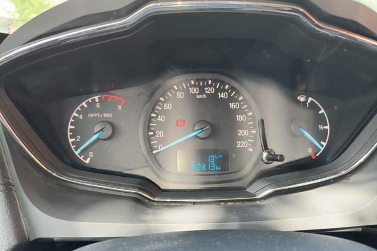 Used Ford Escort 2015 1.5L Manual Fashion Edition Instrument Cluster