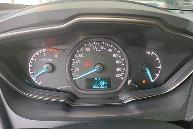 Used Ford Escort 2015 1.5L Manual Comfort Model Instrument Cluster