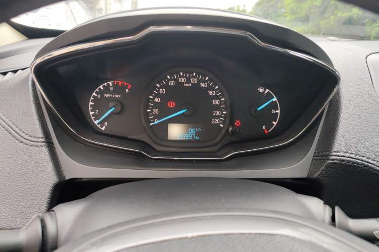 Used Ford Escort 2015 1.5L Manual Fashion Edition Instrument Cluster