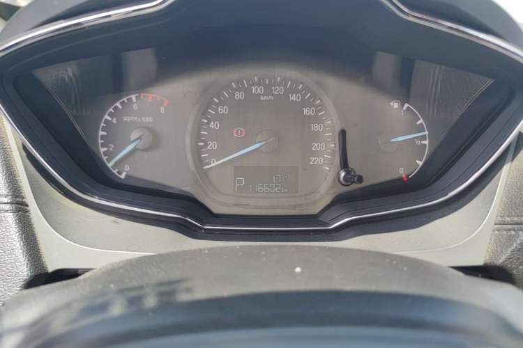 Used Ford Escort 2015 1.5L Automatic Fashion Model Instrument Cluster