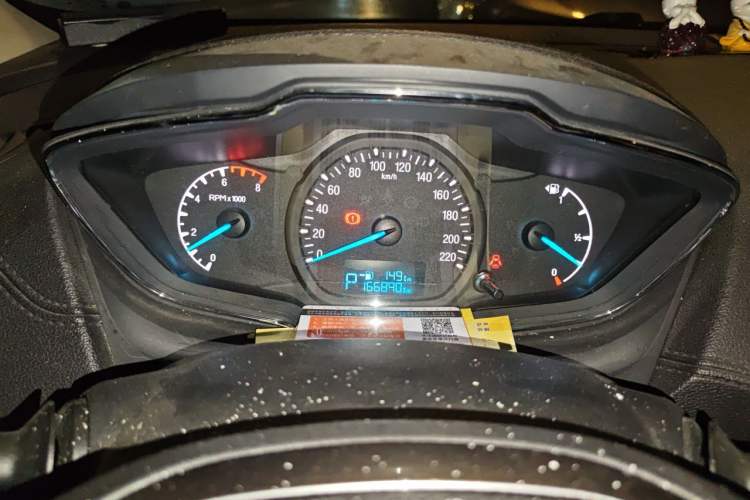 Used Ford Escort 2015 1.5L Automatic Fashion Model Instrument Cluster