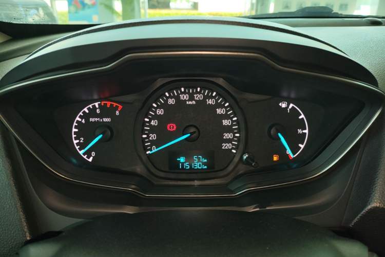 Used Ford Escort 2015 1.5L Manual Comfort Model Instrument Cluster