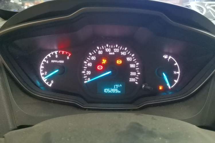 Used Ford Escort 2015 1.5L Manual Comfort Model Instrument Cluster
