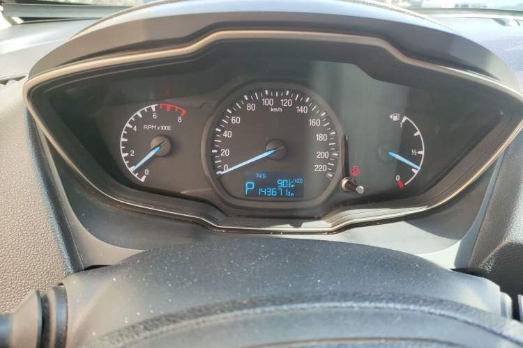 Used Ford Escort 2015 1.5L Automatic Comfort Edition Instrument Cluster