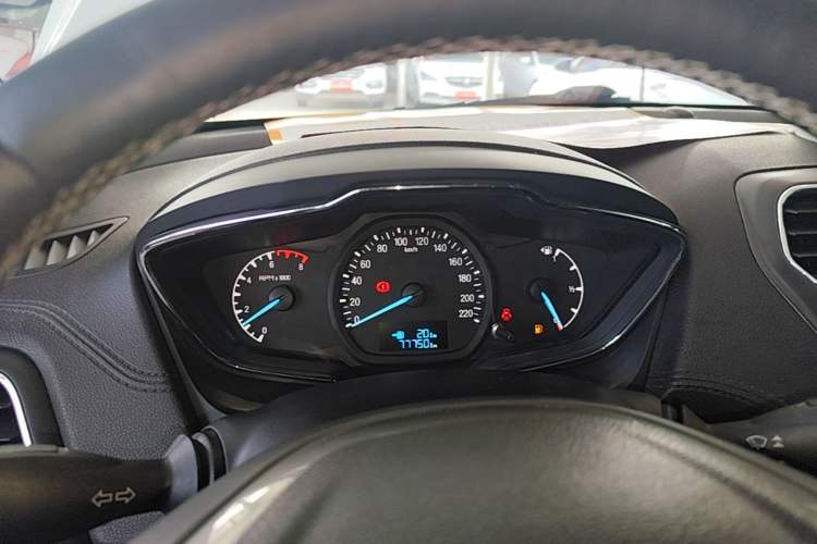 Used Ford Escort 2015 1.5L Manual Fashion Edition Instrument Cluster