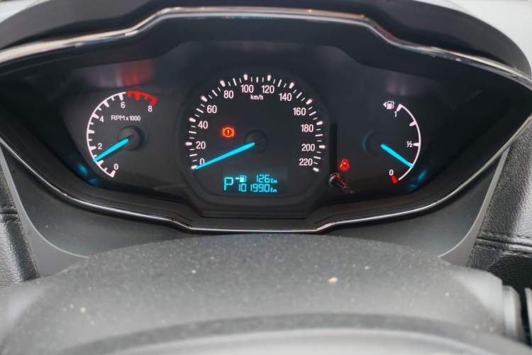 Used Ford Escort 2015 1.5L Automatic Fashion Model Instrument Cluster