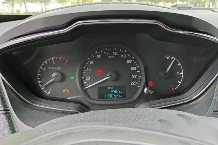 Used Ford Escort 2015 1.5L Manual Fashion Edition Instrument Cluster